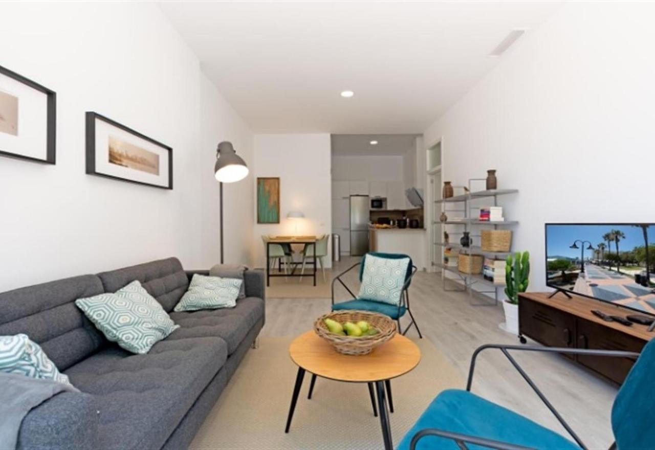 Beach Apartment Montemarcarihuela Torremolinos Exteriör bild