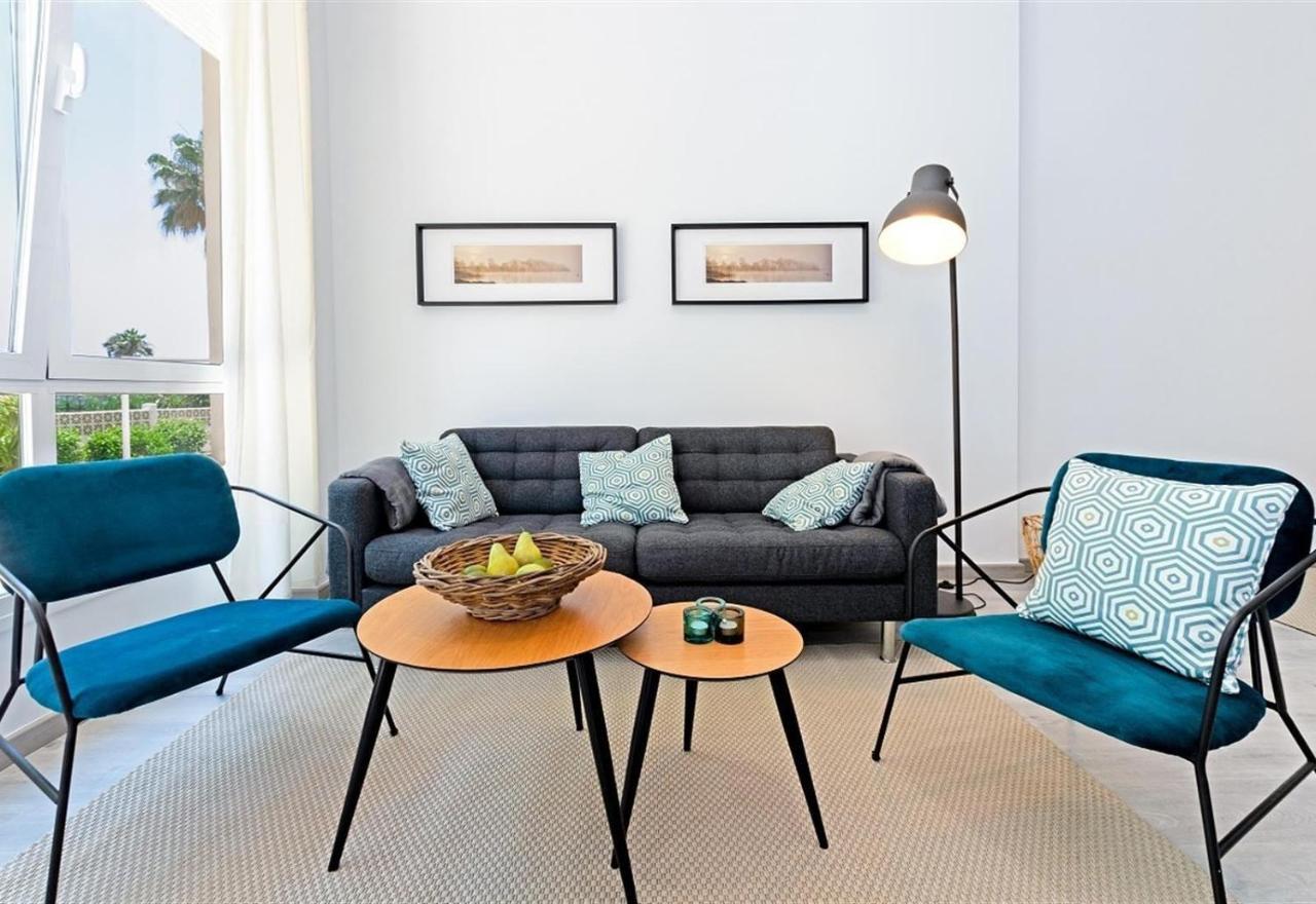 Beach Apartment Montemarcarihuela Torremolinos Exteriör bild